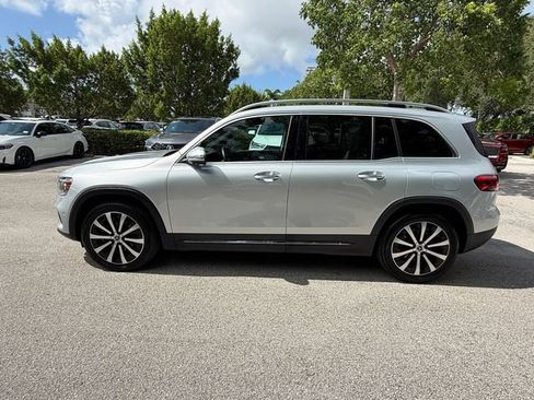 Used 2020 Mercedes-Benz GLB 250 4MATIC image 5