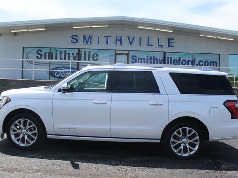 Used 2019 Ford Expedition Max Platinum AWD/4WD image 4