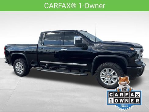 Certified 2024 Chevrolet Silverado 3500 High Country w/ High Country Premium Package AWD/4WD image 3