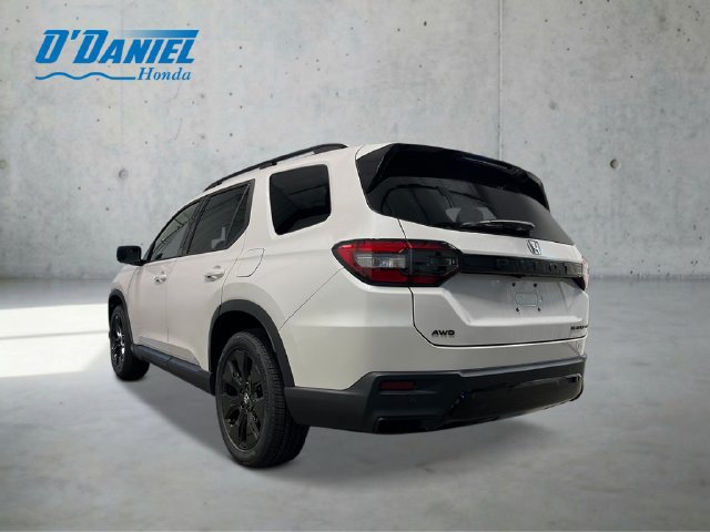 New 2026 Honda Pilot Black Edition image 3