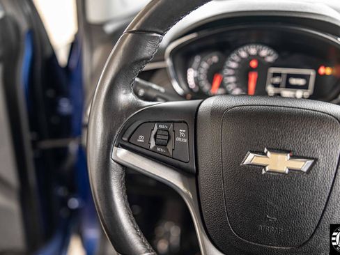 Used 2017 Chevrolet Trax LT w/ Sun & Sound Package image 12