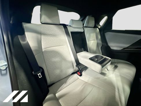 New 2026 Subaru Solterra Premium image 27