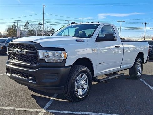 Used 2022 RAM 3500 Tradesman image 3