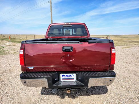 Used 2012 Ford F250 Lariat w/ Chrome Pkg image 4
