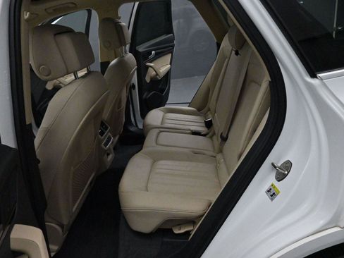 Used 2018 Audi Q5 Premium Plus w/ Premium Plus Package image 31