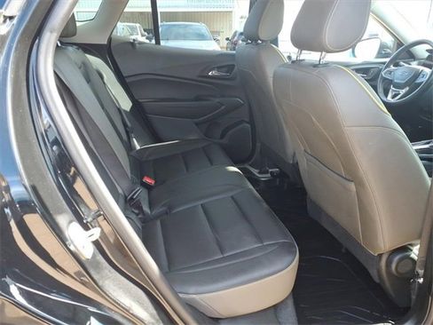 Used 2025 Chevrolet Trax ACTIV w/ Driver Confidence Package image 15