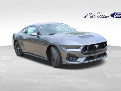 New 2026 Ford Mustang GT RWD image 2