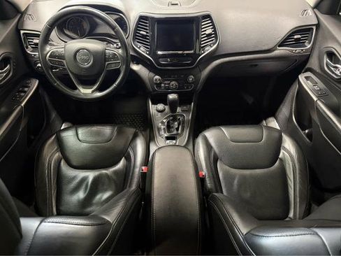 Used 2019 Jeep Cherokee Limited AWD/4WD image 15
