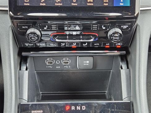 New 2025 Jeep Grand Cherokee L Limited w/ Black Appearance Package image 20