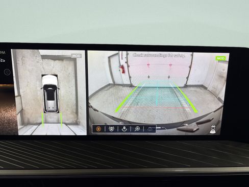 Used 2025 INFINITI QX80 Autograph image 9