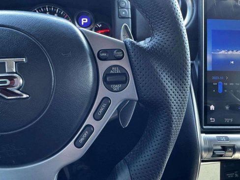 Used 2009 Nissan GT-R Premium image 28