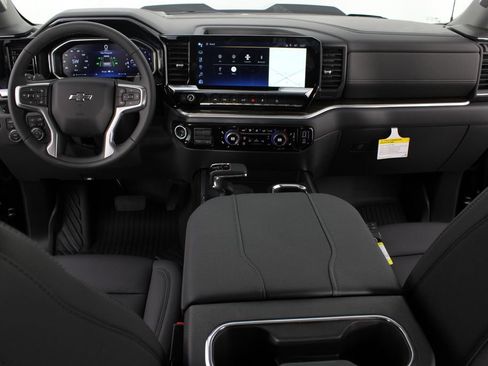 New 2026 Chevrolet Silverado 1500 LT Trail Boss w/ LT Trail Boss Premium Package AWD/4WD image 11