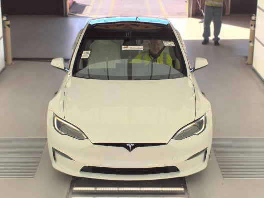 Used 2022 Tesla Model S AWD/4WD image 11