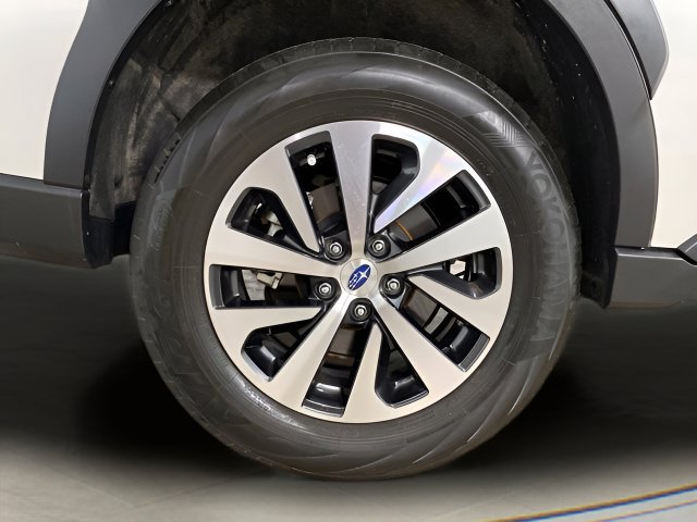 Used 2024 Subaru Outback Premium AWD/4WD image 29