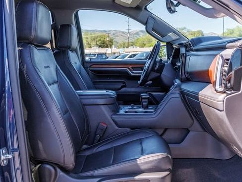 Certified 2022 GMC Sierra 1500 Denali w/ Technology Package AWD/4WD image 7