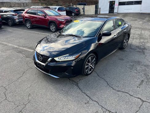 Used 2019 Nissan Maxima 3.5 S w/ Floor Mat Group FWD image 6