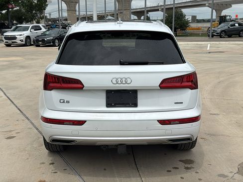 Used 2019 Audi Q5 Prestige AWD/4WD image 6