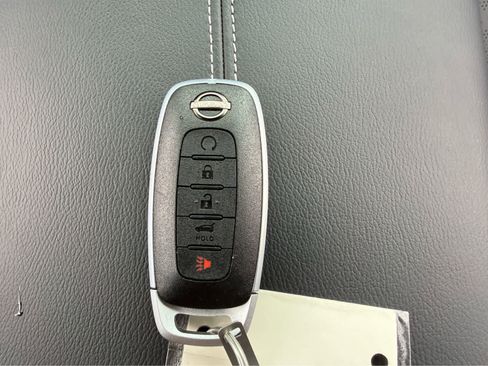Used 2026 Nissan Murano Platinum AWD/4WD image 35