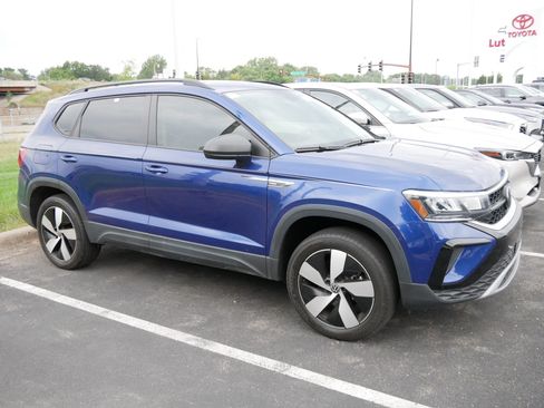 Used 2024 Volkswagen Taos S AWD/4WD image 5