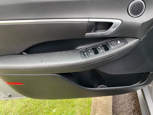 Used 2023 Hyundai Sonata Blue image 13