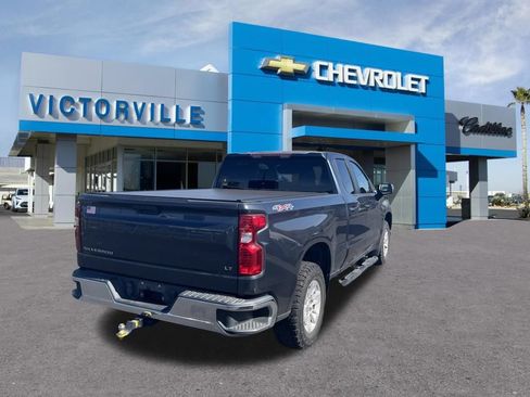 Used 2020 Chevrolet Silverado 1500 LT w/ Trailering Package AWD/4WD image 6