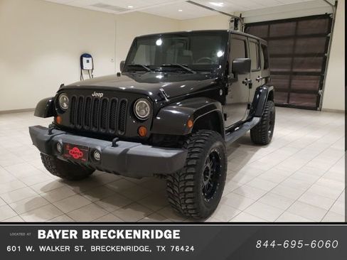 Used 2007 Jeep Wrangler Unlimited Sahara w/ Trailer Tow Group AWD/4WD image 1