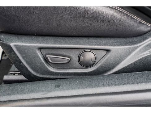 Used 2023 Ford Mustang Premium image 9