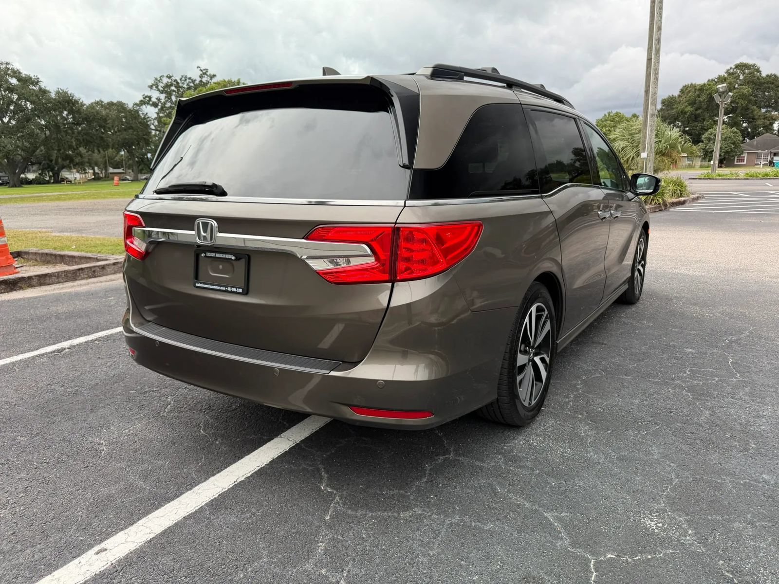 Used 2018 Honda Odyssey Elite image 5