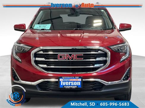 Used 2019 GMC Terrain SLT AWD/4WD image 2