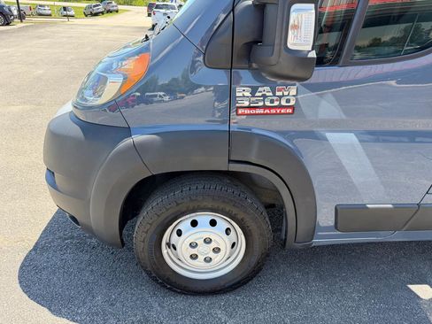 Used 2022 RAM ProMaster 3500 w/ Fleet Safety Group (AWQ) FWD image 12