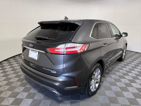 Used 2019 Ford Edge Titanium w/ Equipment Group 301A FWD image 6