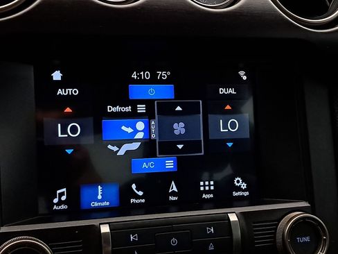 Used 2016 Ford Mustang Shelby GT350 w/ Technology Package image 29