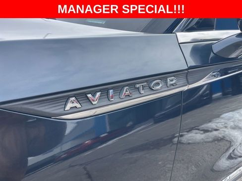 Used 2021 Lincoln Aviator Reserve w/ Equipment Group 201A image 10