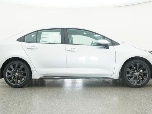 New 2026 Toyota Corolla SE image 40