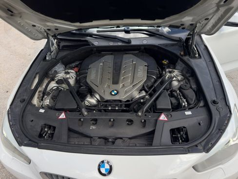 Used 2016 BMW 550i Gran Turismo xDrive image 27