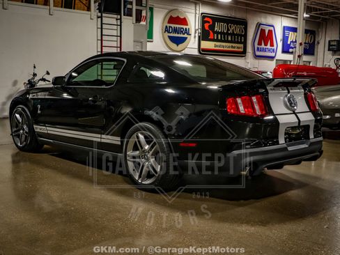 Used 2010 Ford Mustang Shelby GT500 image 18