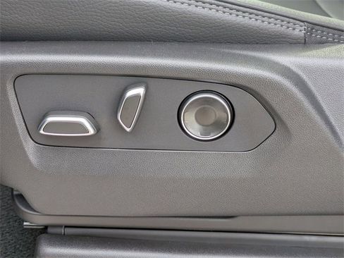 New 2026 GMC Sierra 3500 Denali w/ Denali Reserve Package image 20