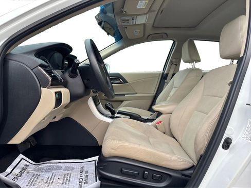 Used 2016 Honda Accord EX image 11