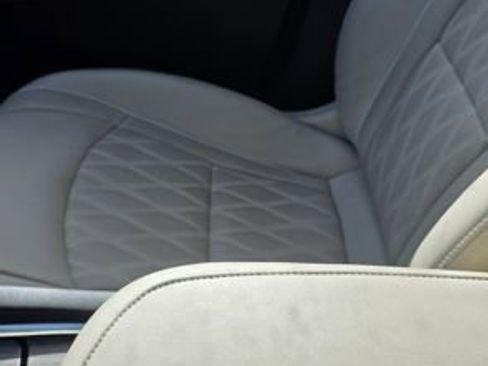 Used 2023 Buick Enclave Avenir w/ Avenir Technology Package image 26