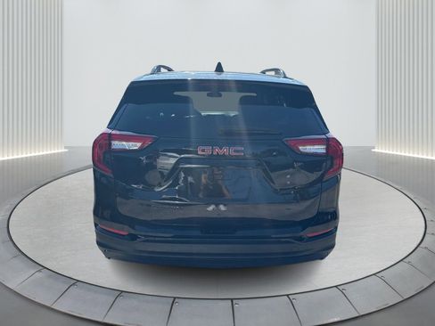 Used 2022 GMC Terrain SLE w/ Elevation Edition image 7