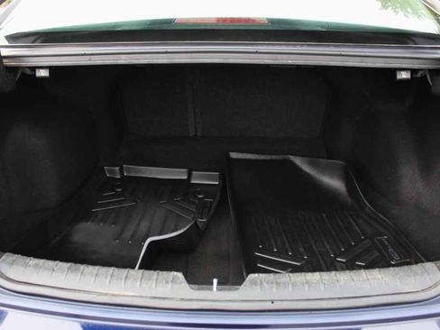 Used 2017 Kia Optima LX FWD image 8