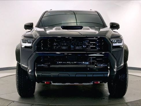 Used 2025 Toyota 4Runner TRD Pro AWD/4WD image 2