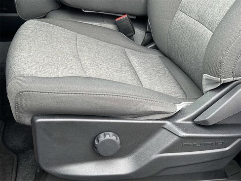 Used 2025 Ford F150 XLT image 17