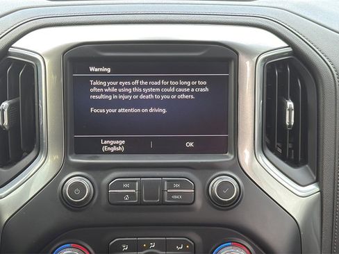 Used 2019 Chevrolet Silverado 1500 RST image 21