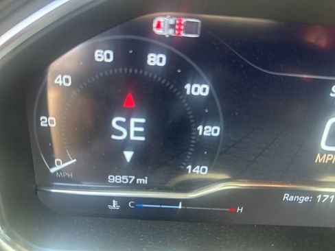 Used 2025 GMC Sierra 1500 Denali Ultimate AWD/4WD image 5