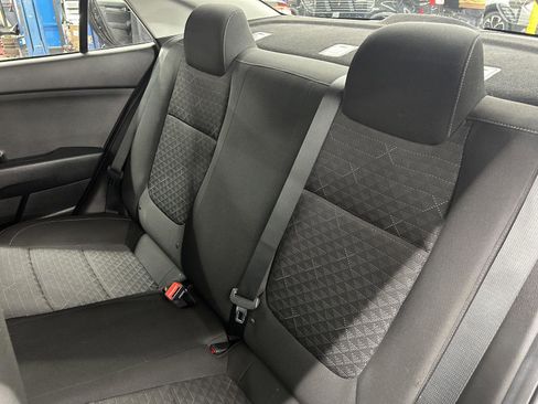 Used 2022 Kia Rio LX image 8