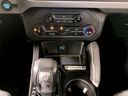 Used 2021 Ford Bronco Big Bend image 32