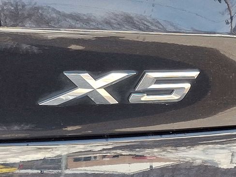 Used 2021 BMW X5 xDrive40i w/ M Sport Package image 30