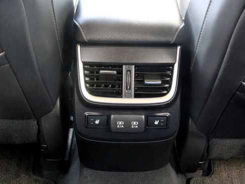 Used 2022 Subaru Outback Limited image 22