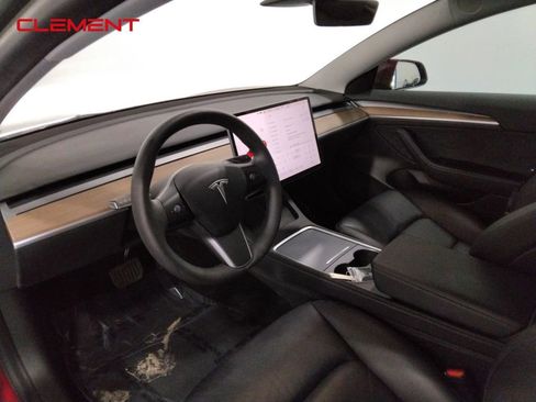 Used 2023 Tesla Model 3 Standard Range image 25